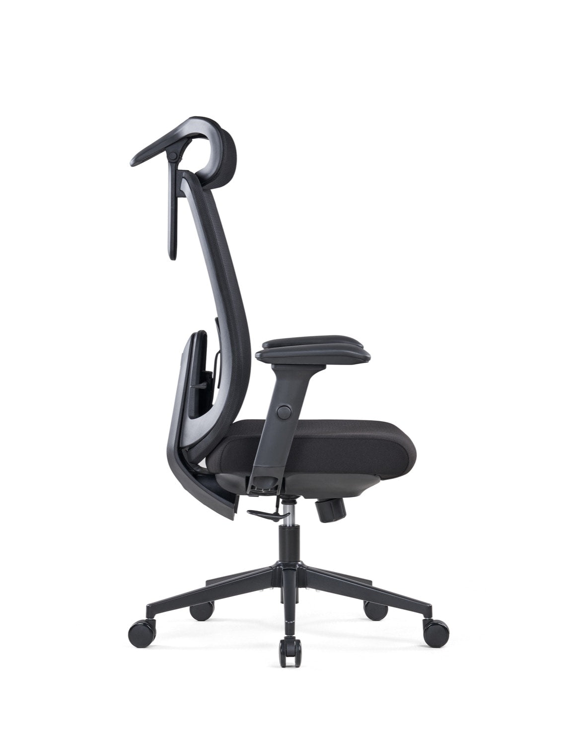 OTTUNI 097A ergonomic office chair — front view